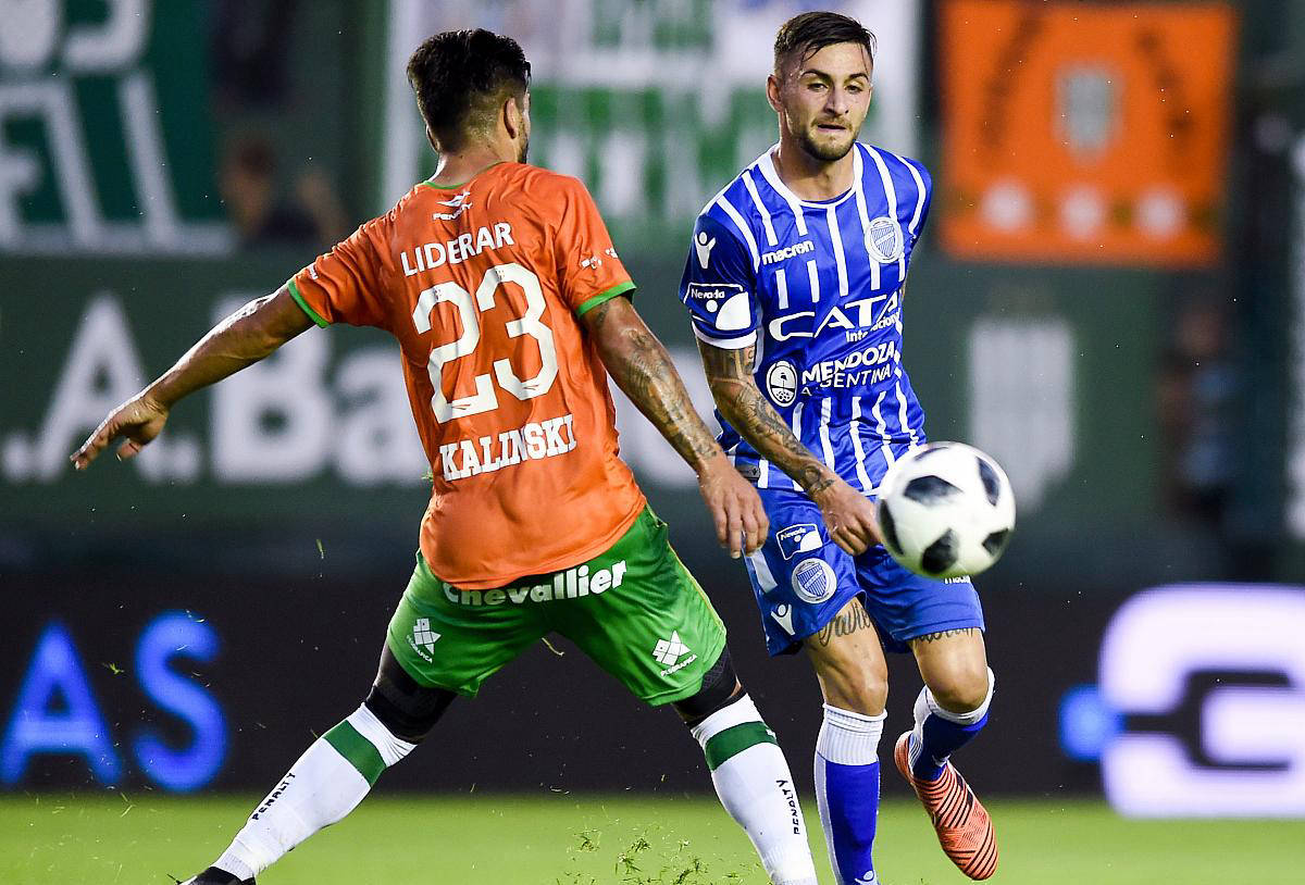 包含阿贾克斯球员全力以赴,备战下一场比赛目标的词条 包含阿贾克斯球员全力以赴,备战下一场比赛目标的词条