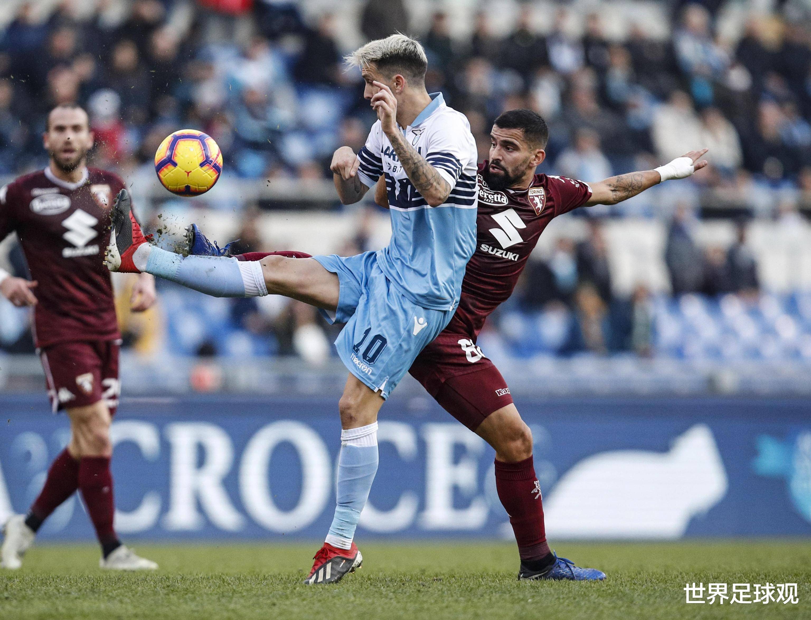 包含荷兰击败乌克兰，小组第一锁定晋级强的词条