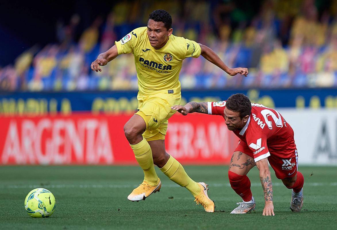 爱游戏官网网页版入口-湖南湘涛长时间防守受伤，造成失球漏洞的简单介绍