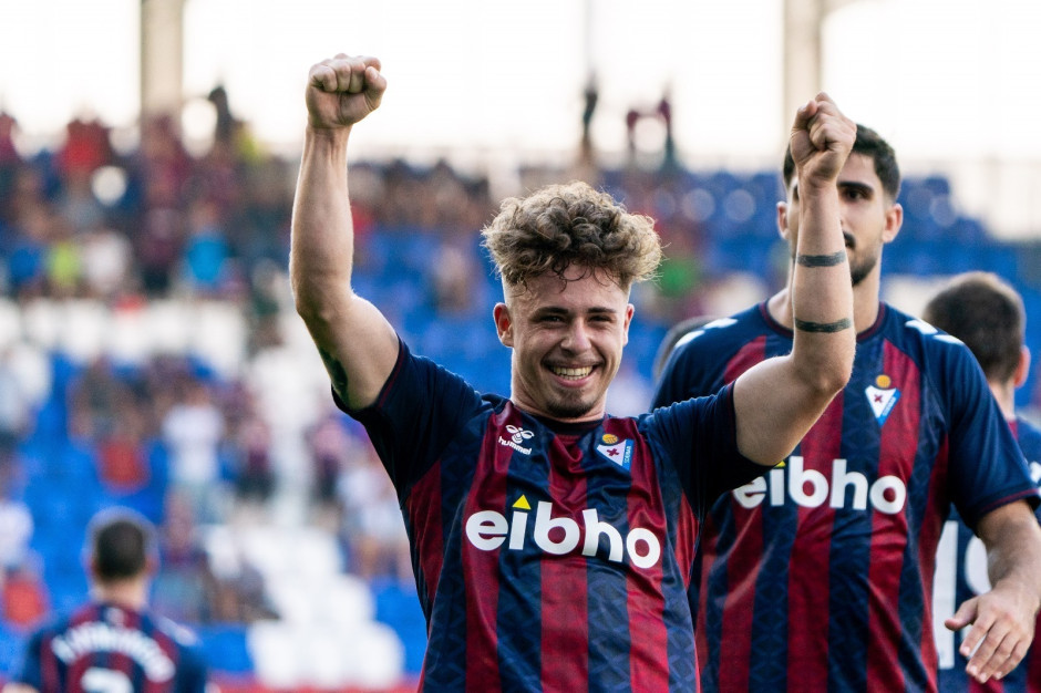 关于皇家社会主场击败埃瓦尔,士气大振的信息 关于皇家社会主场击败埃瓦尔,士气大振的信息