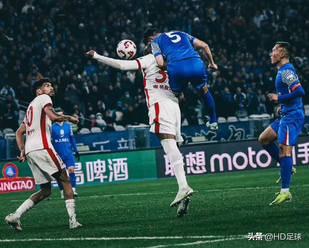 紧张胶着的比赛,让球迷心跳加速的简单介绍 紧张胶着的比赛,让球迷心跳加速的简单介绍