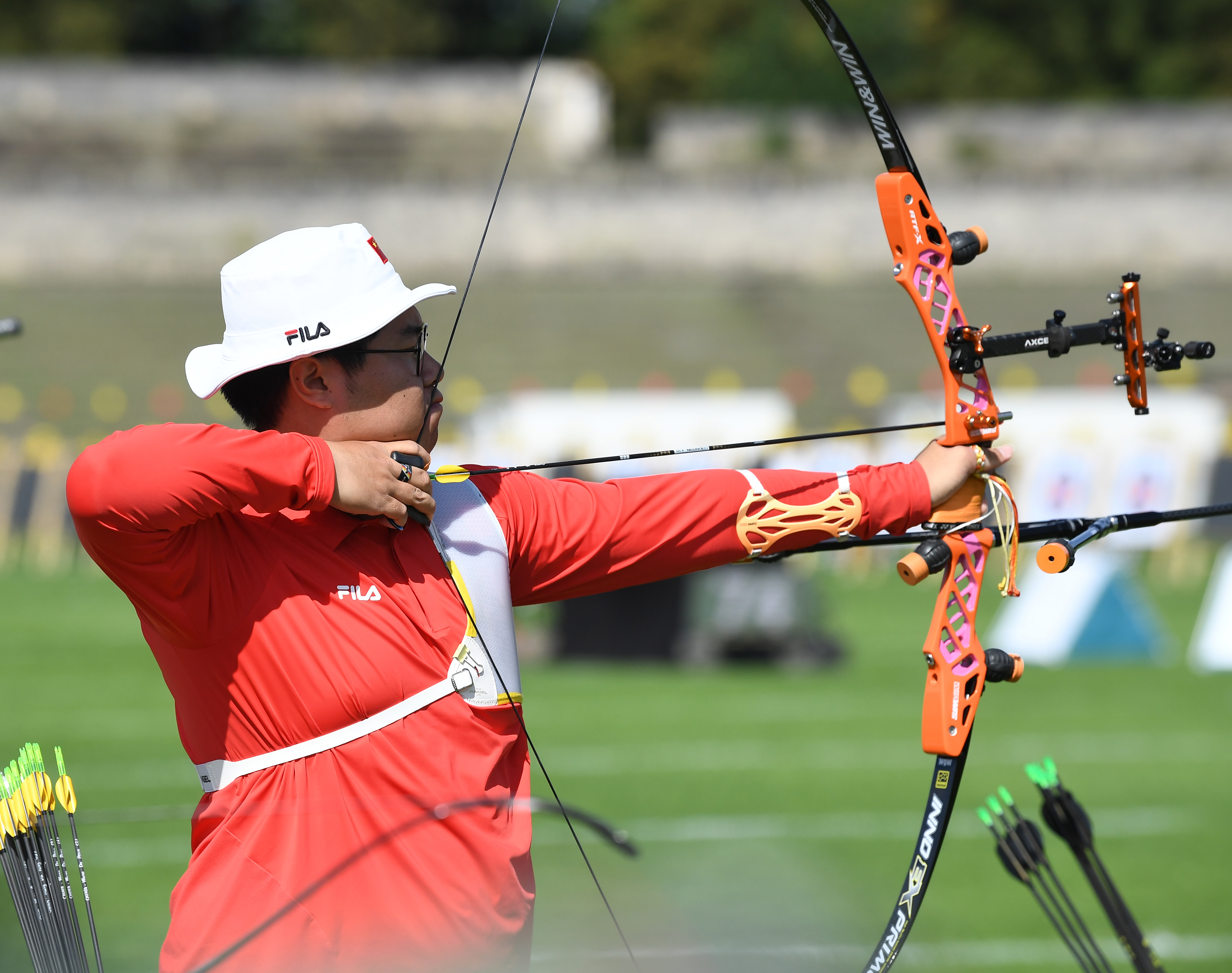 射箭比赛细节披露：选手射击精准获称赞的简单介绍