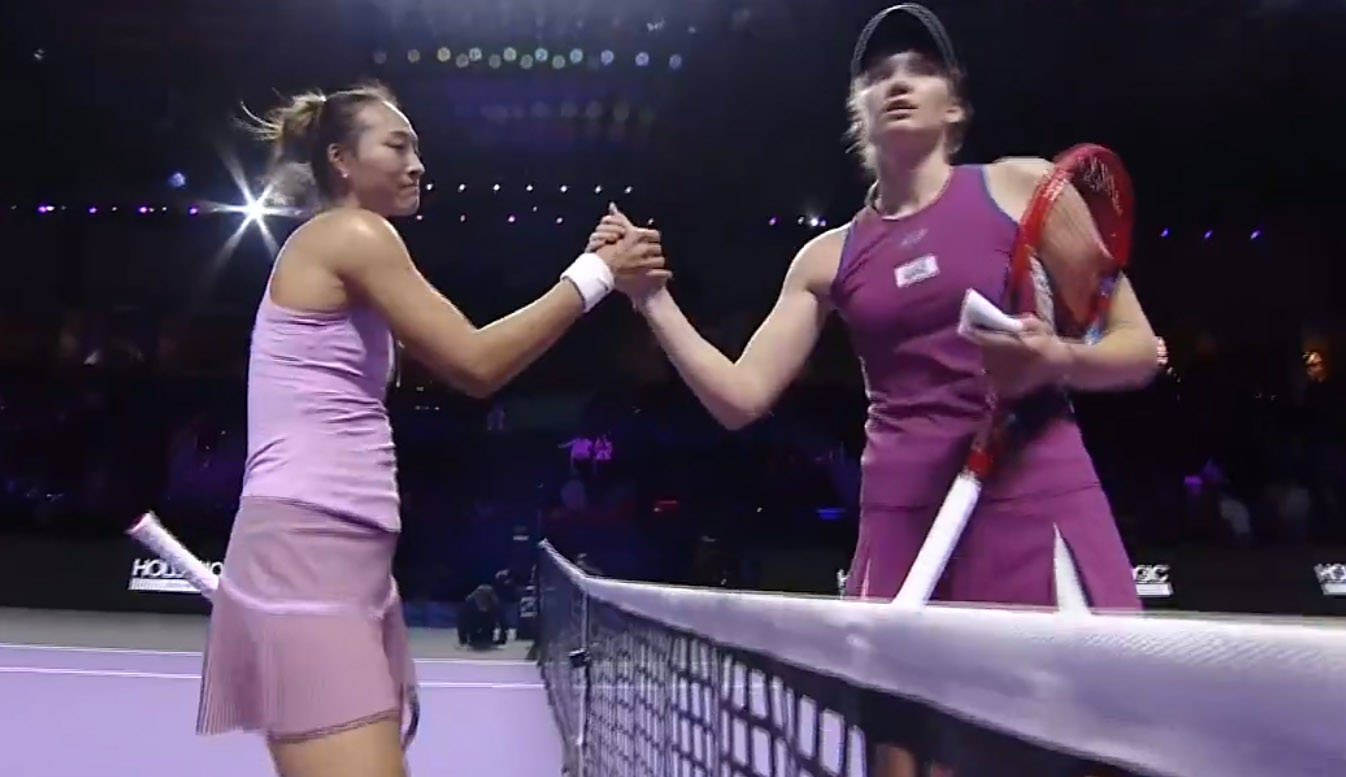 爱游戏体育官网-包含布隆德比主场战平，小组出线形势依旧堪忧的词条