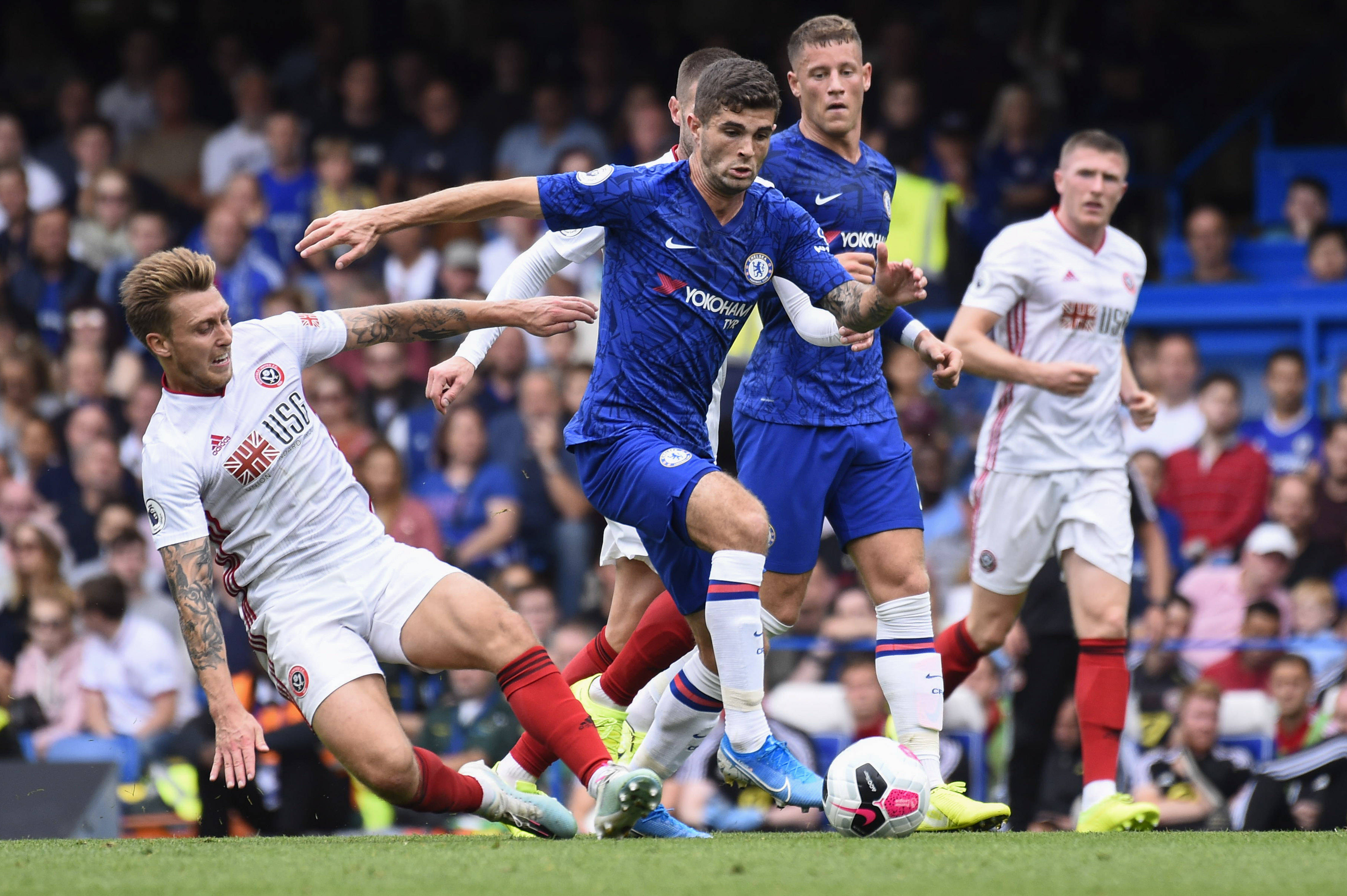 爱游戏网页版-关于切尔西主场击败南安普顿，追平狐狸队在积分榜上的信息