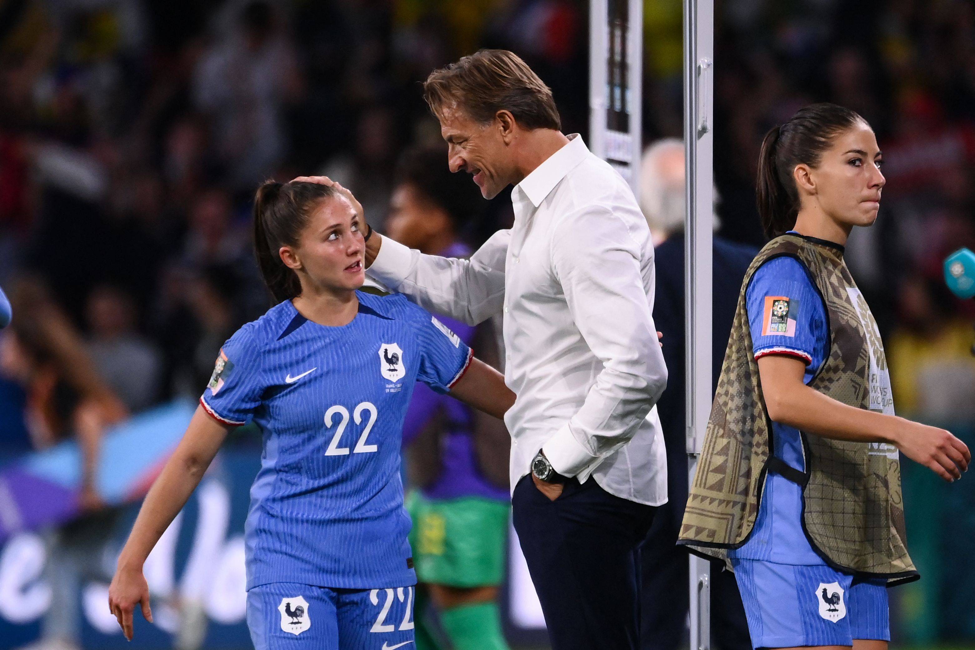 爱游戏官网-法国女足全力备战下一场比赛的简单介绍