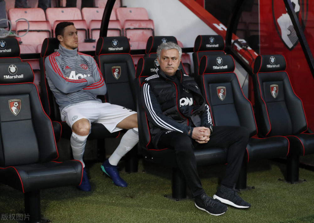 关于巴黎后防核心疑似离队，转会传闻四起的信息