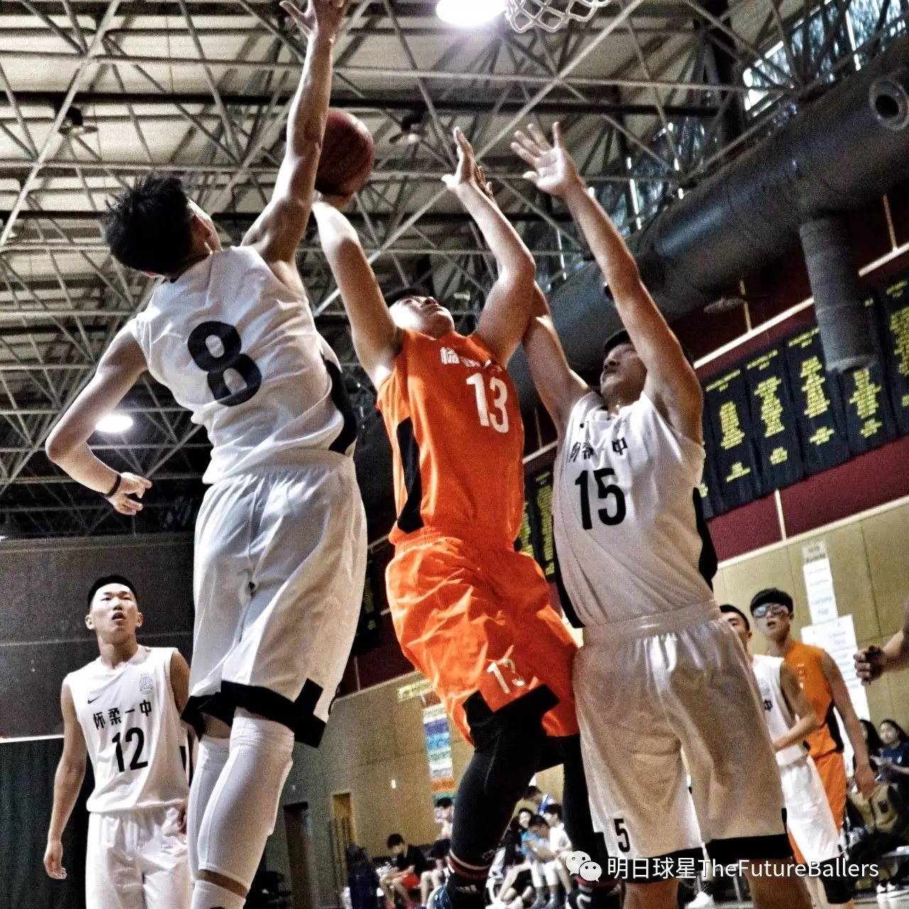 爱游戏网页版-一支球队在比赛中上演了华丽表演