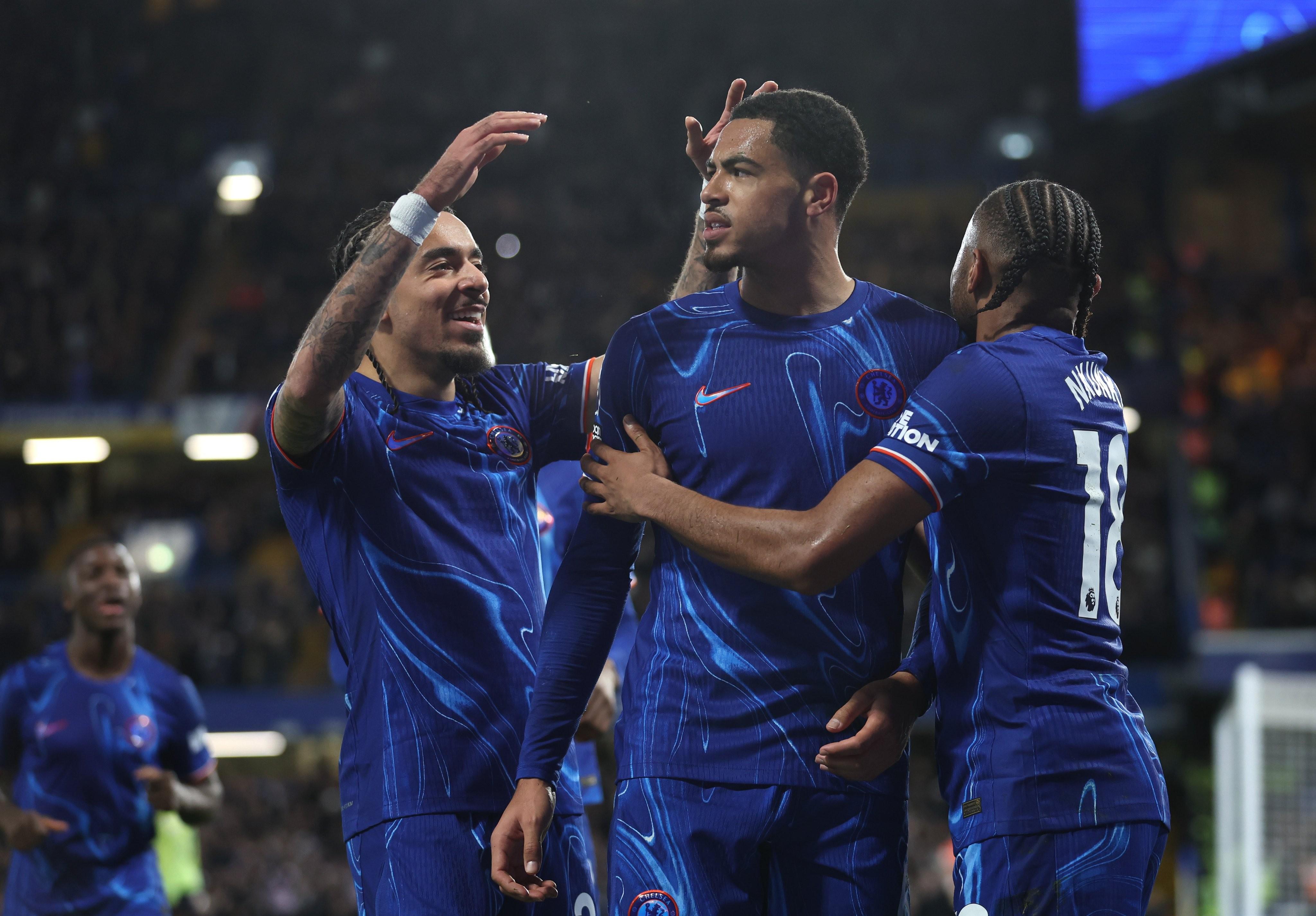 爱游戏app下载-切尔西大胜拜仁慕尼黑，晋级欧国联四强