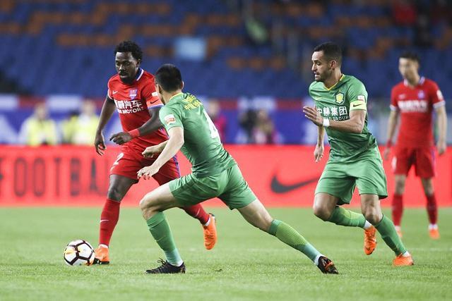 爱游戏官网-关于国安客场战平，积分榜位置未变的信息